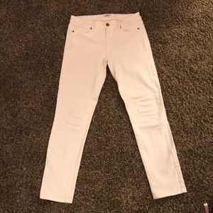 Paige White Skyline Ankle Peg Jeans. Size 28